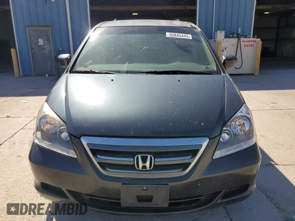 2005 Honda Odyssey EX z VIN 5FNRL38455B400474, wystawiony jako Copart lot #55845445 z przebiegiem Nie podano mil oraz Czysty tytuł • Clean title. Historia ofert i sprzedaży dostępna na DreamBid. Obrazek 5.