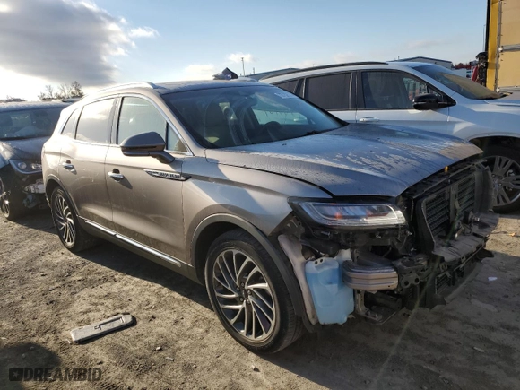 2019 Lincoln Nautilus Reserve with VIN 2LMPJ6LPXKBL46579, listed as a Copart auction lot 73732523 with 44,109 mi miles. Bid and sale history available at carsss.com. Image 4.