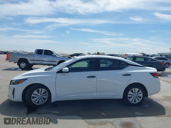 2025 Nissan Sentra S with VIN 3N1AB8BV5SY206433, listed as a IAAI auction lot 41790895 with 952 mi miles and . Bid and sale history available at DreamBid. Image 14.