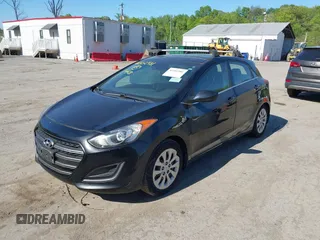 2016 Hyundai Elantra z VIN KMHD35LHXGU275560, wystawiony jako IAAI lot #42102381 z przebiegiem 35 572 mil mil oraz . Historia ofert i sprzedaży dostępna na DreamBid. Obrazek 17.