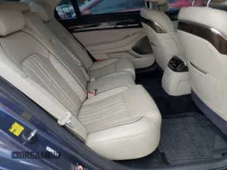 2017 Genesis G90 Premium z VIN KMHG34JA7HU027345, wystawiony jako Copart lot #56495385 z przebiegiem 46 445 mil mil oraz Szkoda całkowita • Salvage title. Historia ofert i sprzedaży dostępna na DreamBid. Obrazek 10.