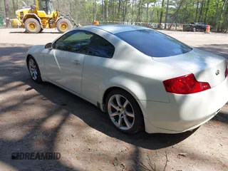 2006 Infiniti G35 with VIN JNKCV54E06M713613, listed as a IAAI auction lot 42083319 with 210,140 mi miles. Bid and sale history available at carsss.com. Image 3.