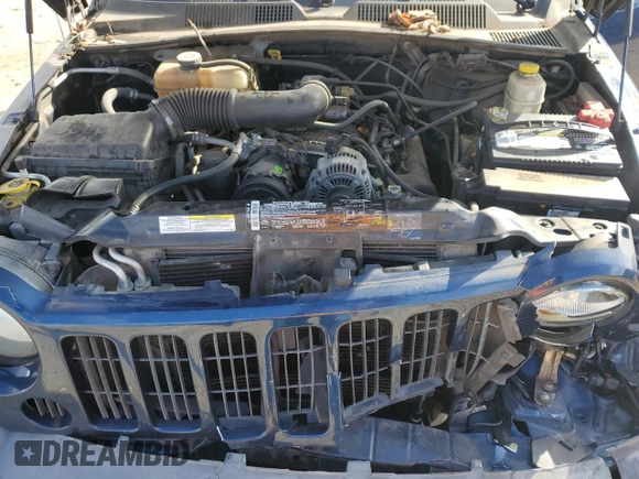 2005 Jeep Liberty Sport with VIN 1J4GK48K85W500654, listed as a Copart auction lot 43412695 with 119,366 mi miles and Salvage Title. Bid and sale history available at carsss.com. Image 13.