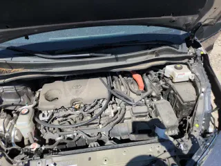 2021 Toyota Sienna LE with VIN 5TDKSKFC8MS011427, listed as a Copart auction lot 58518425 with 49,301 mi miles and Salvage title. Bid and sale history available at DreamBid. Image 15.