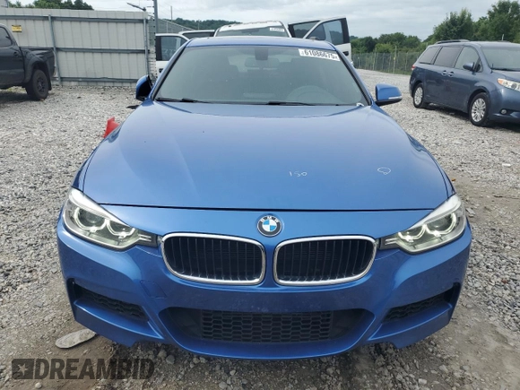2013 BMW 3 Series 328i xDrive with VIN WBA3B3C58DF536503, listed as a Copart auction lot 61086675 with 86,664 mi miles and Salvage title. Bid and sale history available at DreamBid. Image 5.