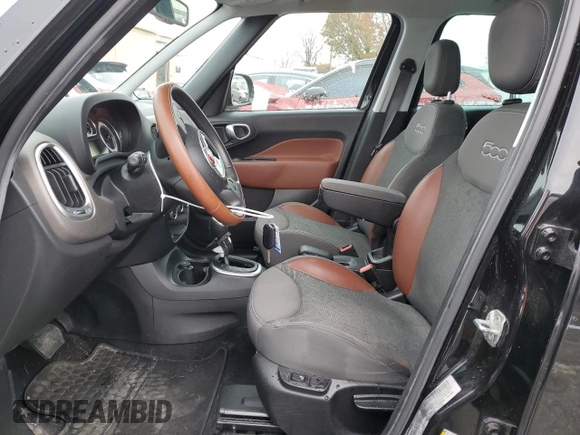 2014 FIAT 500L Trekking with VIN ZFBCFADH0EZ008008, listed as a Copart auction lot 81601874 with 91,812 mi miles and Salvage Title. Bid and sale history available at carsss.com. Image 7.
