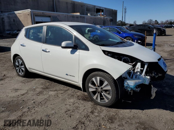 2016 Nissan LEAF SL with VIN 1N4BZ0CP4GC300324, listed as a Copart auction lot 45013095 with 72,183 mi miles and Clean Title. Bid and sale history available at carsss.com. Image 4.