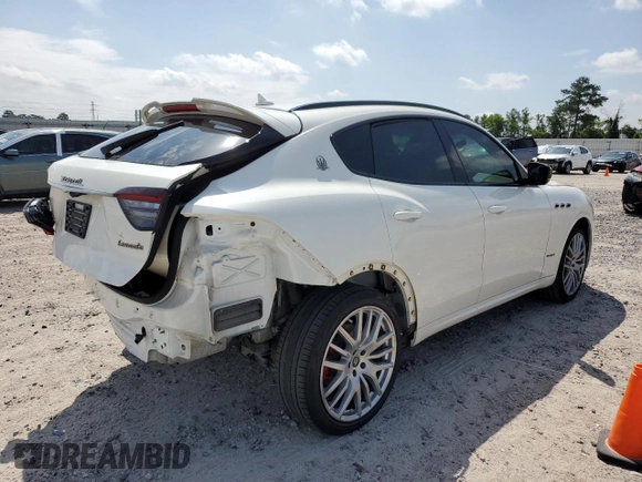 2021 Maserati Levante GranSport with VIN ZN661XUS4MX359617, listed as a Copart auction lot 49903043 with 28,426 mi miles. Bid and sale history available at carsss.com. Image 3.