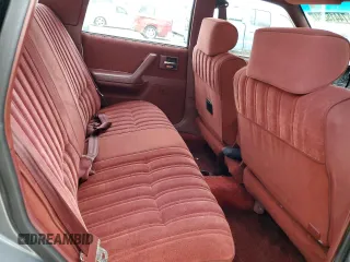 1992 Oldsmobile Cutlass z VIN 1G3AL54N4N6438104, wystawiony jako Copart lot #74415204 z przebiegiem 118 459 mil mil oraz Szkody całkowita. Historia ofert i sprzedaży dostępna na DreamBid. Obrazek 10.