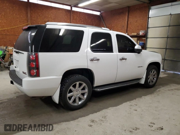2013 GMC Yukon Denali with VIN 1GKS2EEF1DR319491, listed as a Copart auction lot 51065985 with 179,553 mi miles and Salvage Title. Bid and sale history available at carsss.com. Image 3.
