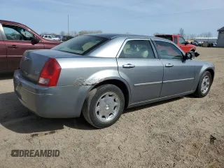 2006 Chrysler 300 Touring with VIN 2C3KA53G86H401686, listed as a Copart auction lot 54991705 with 120,824 mi miles and Clean Title. Bid and sale history available at carsss.com. Image 3.