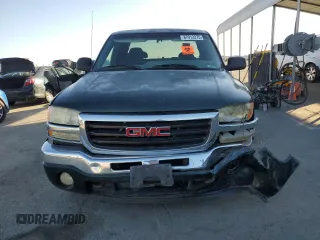 2006 GMC New Sierra 1500 SL with VIN 1GTEC19V86Z221982, listed as a Copart auction lot 87912375 with 0 mi miles and Salvage Title. Bid and sale history available at carsss.com. Image 5.
