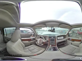 2014 Lincoln Navigator z VIN 5LMJJ2J51EEL08112, wystawiony jako Copart lot #54723164 z przebiegiem 135 575 mil mil oraz Szkoda całkowita • Salvage title. Historia ofert i sprzedaży dostępna na DreamBid. Obrazek 14.