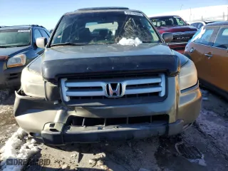 2007 Honda Pilot EX-L with VIN 5FNYF18597B027586, listed as a Copart auction lot 84272254 with 180,892 mi miles and Salvage Title. Bid and sale history available at carsss.com. Image 5.
