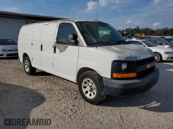 2012 Chevrolet Express Cargo with VIN 1GCSGAFX8C1100764, listed as a Copart auction lot 44262355 with 192,761 mi miles and Clean title. Bid and sale history available at DreamBid. Image 4.