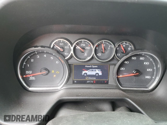 2021 Chevrolet Suburban RST with VIN 1GNSCEKD6MR234505, listed as a Copart auction lot 71460224 with 69,174 mi miles and Salvage title. Bid and sale history available at DreamBid. Image 9.