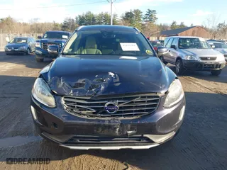 2016 Volvo XC60 T5 Drive-E Premier with VIN YV440MDK3G2915618, listed as a IAAI auction lot 41112381 with 75,720 mi miles. Bid and sale history available at carsss.com. Image 12.