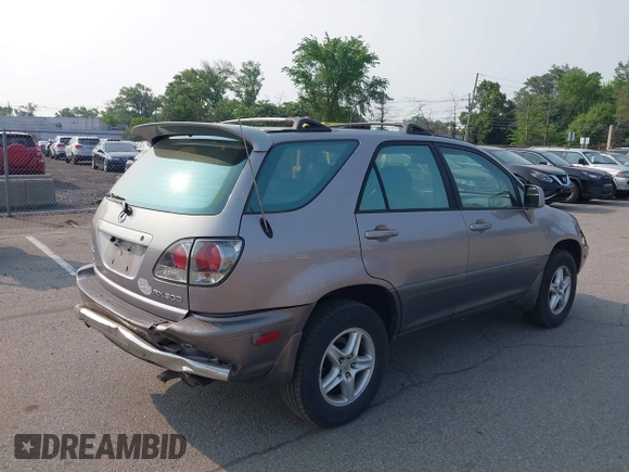 2001 Lexus RX 300 z VIN JTJHF10U910167787, wystawiony jako IAAI lot #42447267 z przebiegiem 165 671 mil mil oraz . Historia ofert i sprzedaży dostępna na DreamBid. Obrazek 6.