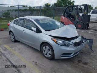 2015 Kia Forte LX with VIN KNAFK4A6XF5339338, listed as a IAAI auction lot 41887512 with 113,993 mi miles and . Bid and sale history available at carsss.com. Image 1.