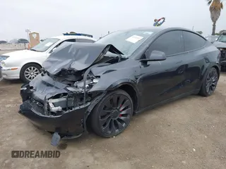 2024 Tesla Model Y Performance with VIN 7SAYGDEF7RF053265, listed as a IAAI auction lot 42132172 with 17,102 mi miles and . Bid and sale history available at DreamBid. Image 20.