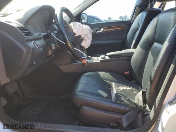 2008 Mercedes-Benz C-Class 3.0L Sport with VIN WDDGF54X28F090008, listed as a Copart auction lot 46546195 with 273,141 mi miles and Salvage Title. Bid and sale history available at carsss.com. Image 7.