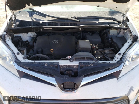 2018 Toyota Sienna L with VIN 5TDZZ3DC9JS929475, listed as a Copart auction lot 48541515 with 214,337 mi miles and Salvage Title. Bid and sale history available at DreamBid. Image 14.
