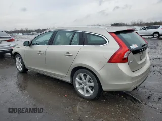 2017 Volvo V60 Premier with VIN YV140MEK4H1373383, listed as a Copart auction lot 44447914 with 47,273 mi miles. Bid and sale history available at carsss.com. Image 2.