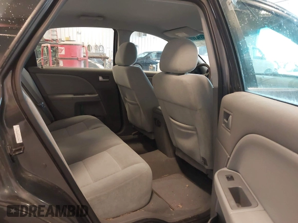 2007 Ford Five Hundred SEL z VIN 1FAFP24197G102151, wystawiony jako IAAI lot #42284474 z przebiegiem 153 750 mil mil oraz . Historia ofert i sprzedaży dostępna na DreamBid. Obrazek 8.