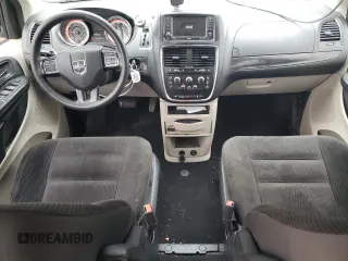 2019 Dodge Grand Caravan SE with VIN 2C4RDGBG0KR583936, listed as a Copart auction lot 53003875 with 299,602 mi miles and Clean Title. Bid and sale history available at DreamBid. Image 8.