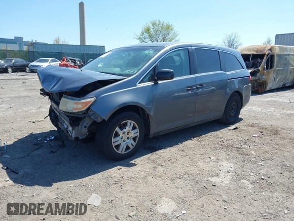2013 Honda Odyssey LX with VIN 5FNRL5H23DB056331, listed as a IAAI auction lot 42069564 with Not Provided miles and . Bid and sale history available at carsss.com. Image 16.