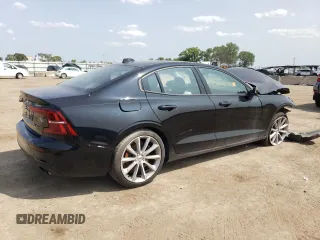 2021 Volvo S60 Momentum with VIN 7JRA22TK8MG080539, listed as a Copart auction lot 67675274 with 0 mi miles and Clean Title. Bid and sale history available at carsss.com. Image 3.