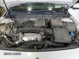 2019 Mercedes-Benz A 220 z VIN WDD3G4FBXKW028712, wystawiony jako Copart lot #59023105 z przebiegiem 95 881 mil mil oraz Szkoda całkowita • Salvage title. Historia ofert i sprzedaży dostępna na DreamBid. Obrazek 11.