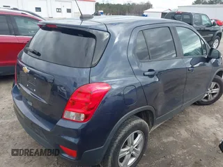 2019 Chevrolet Trax LS with VIN 3GNCJNSB4KL270755, listed as a IAAI auction lot 41738365 with 90,750 mi miles and . Bid and sale history available at DreamBid. Image 4.