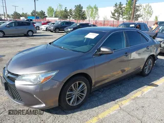 2015 Toyota Camry XLE with VIN 4T1BF1FK6FU901697, listed as a IAAI auction lot 41974098 with 121,817 mi miles. Bid and sale history available at carsss.com. Image 19.