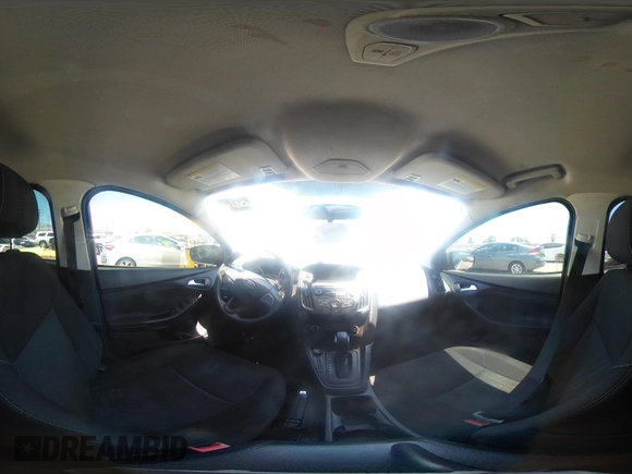 2018 Ford Focus SE с VIN 1FADP3F29JL322472, выставлен на аукционе IAAI как лот 42832498 с пробегом 53 066 миль миль и . История ставок и продаж доступна на DreamBid. Изображение 22.