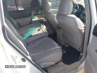 2012 Toyota Highlander Limited with VIN 5TDDK3EH0CS101438, listed as a IAAI auction lot 41893208 with 262,909 mi miles and . Bid and sale history available at DreamBid. Image 8.