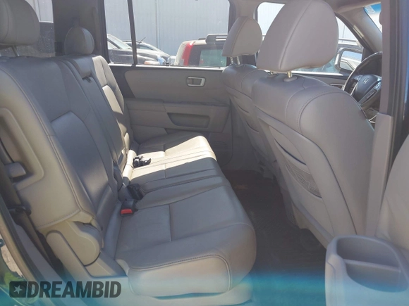 2010 Honda Pilot Touring with VIN 5FNYF3H84AB022700, listed as a IAAI auction lot 41689783 with 170,972 mi miles and . Bid and sale history available at DreamBid. Image 8.