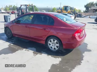 2008 Honda Civic LX z VIN 2HGFA16518H534553, wystawiony jako IAAI lot #42083382 z przebiegiem 159 786 mil mil oraz . Historia ofert i sprzedaży dostępna na DreamBid. Obrazek 3.