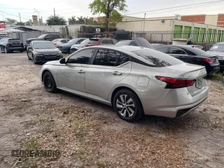 2020 Nissan Altima S with VIN 1N4BL4BVXLC199373, listed as a IAAI auction lot 42218125 with 56,477 mi miles and . Bid and sale history available at DreamBid. Image 3.