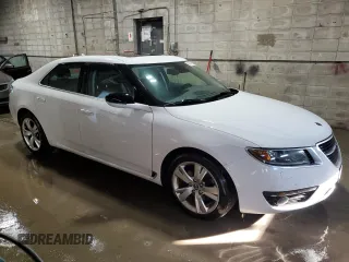 2011 Saab 9-5 Turbo4 z VIN YS3GN4AR9B4002001, wystawiony jako Copart lot #43450355 z przebiegiem 138 664 mil mil oraz Tytuł czysty. Historia ofert i sprzedaży dostępna na DreamBid. Obrazek 4.