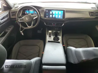 2024 Volkswagen Atlas SE z VIN 1V2JE2CA6RC225765, wystawiony jako Copart lot #51457225 z przebiegiem 16 604 mil mil oraz Szkoda całkowita • Salvage title. Historia ofert i sprzedaży dostępna na DreamBid. Obrazek 8.