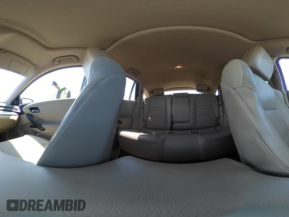 2016 Acura RDX Technology with VIN 5J8TB3H54GL013773, listed as a IAAI auction lot 42040505 with 81,729 mi miles and . Bid and sale history available at carsss.com. Image 18.