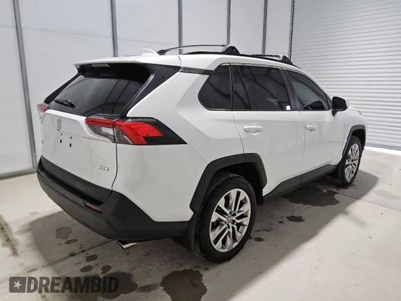 2024 Toyota RAV4 XLE Premium с VIN 2T3C1RFV6RW346533, выставлен на аукционе Copart как лот 56537025 с пробегом 15 372 миль миль и Чистый • Clean title. История ставок и продаж доступна на DreamBid. Изображение 3.