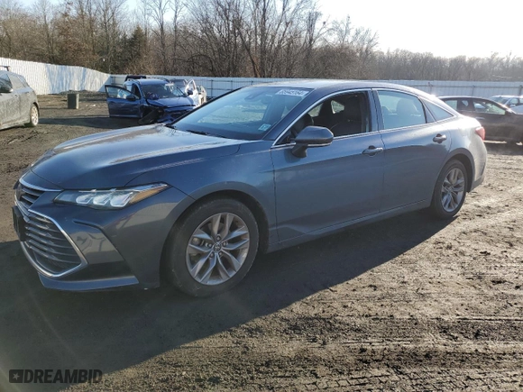2022 Toyota Avalon XLE with VIN 4T1JZ1FB5NU079332, listed as a Copart auction lot 85945164 with 52,131 mi miles and Salvage Title. Bid and sale history available at carsss.com. Image 1.
