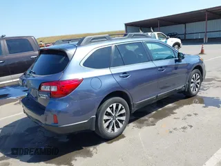 2015 Subaru Outback Limited z VIN 4S4BSALC4F3247569, wystawiony jako IAAI lot #42141550 z przebiegiem 28 963 mil mil oraz . Historia ofert i sprzedaży dostępna na DreamBid. Obrazek 4.