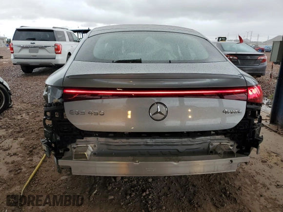 2024 Mercedes-Benz EQS 450 z VIN W1KCG2EB9RA046776, wystawiony jako Copart lot #49003545 z przebiegiem 3 277 mil mil oraz Szkoda całkowita • Salvage title. Historia ofert i sprzedaży dostępna na DreamBid. Obrazek 6.