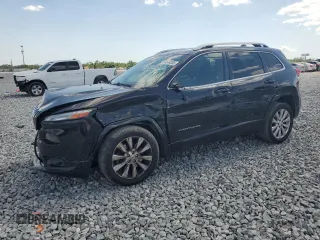 2017 Jeep Cherokee Overland with VIN 1C4PJLJS4HW645255, listed as a Copart auction lot 55644535 with 170,777 mi miles and Salvage title. Bid and sale history available at DreamBid. Image 1.