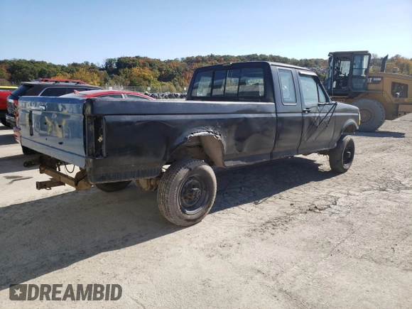 1993 Ford F-250 with VIN 1FTHX26H6PKB45310, listed as a Copart auction lot 76711334 with Not provided miles and Salvage title. Bid and sale history available at DreamBid. Image 3.
