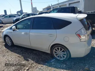 2012 Toyota Prius Two with VIN JTDZN3EU7C3135999, listed as a IAAI auction lot 41768322 with 286,863 mi miles and . Bid and sale history available at DreamBid. Image 17.