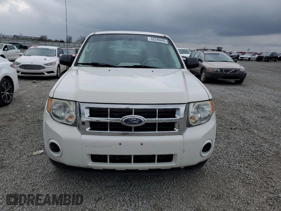 2011 Ford Escape XLS with VIN 1FMCU0C71BKB89898, listed as a Copart auction lot 52240445 with 180,201 mi miles and Salvage title. Bid and sale history available at DreamBid. Image 5.